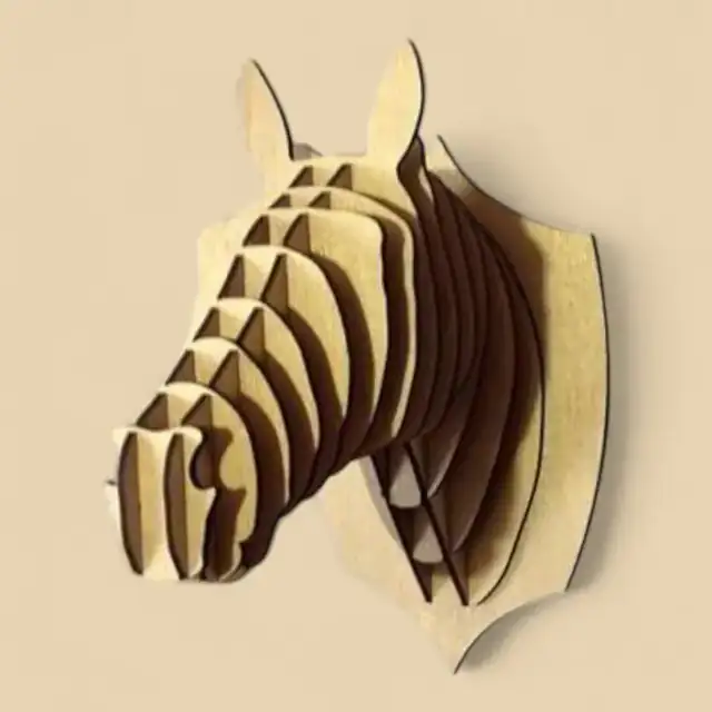 Trophée mural cheval en bois - création artisanale CREAFAMAX